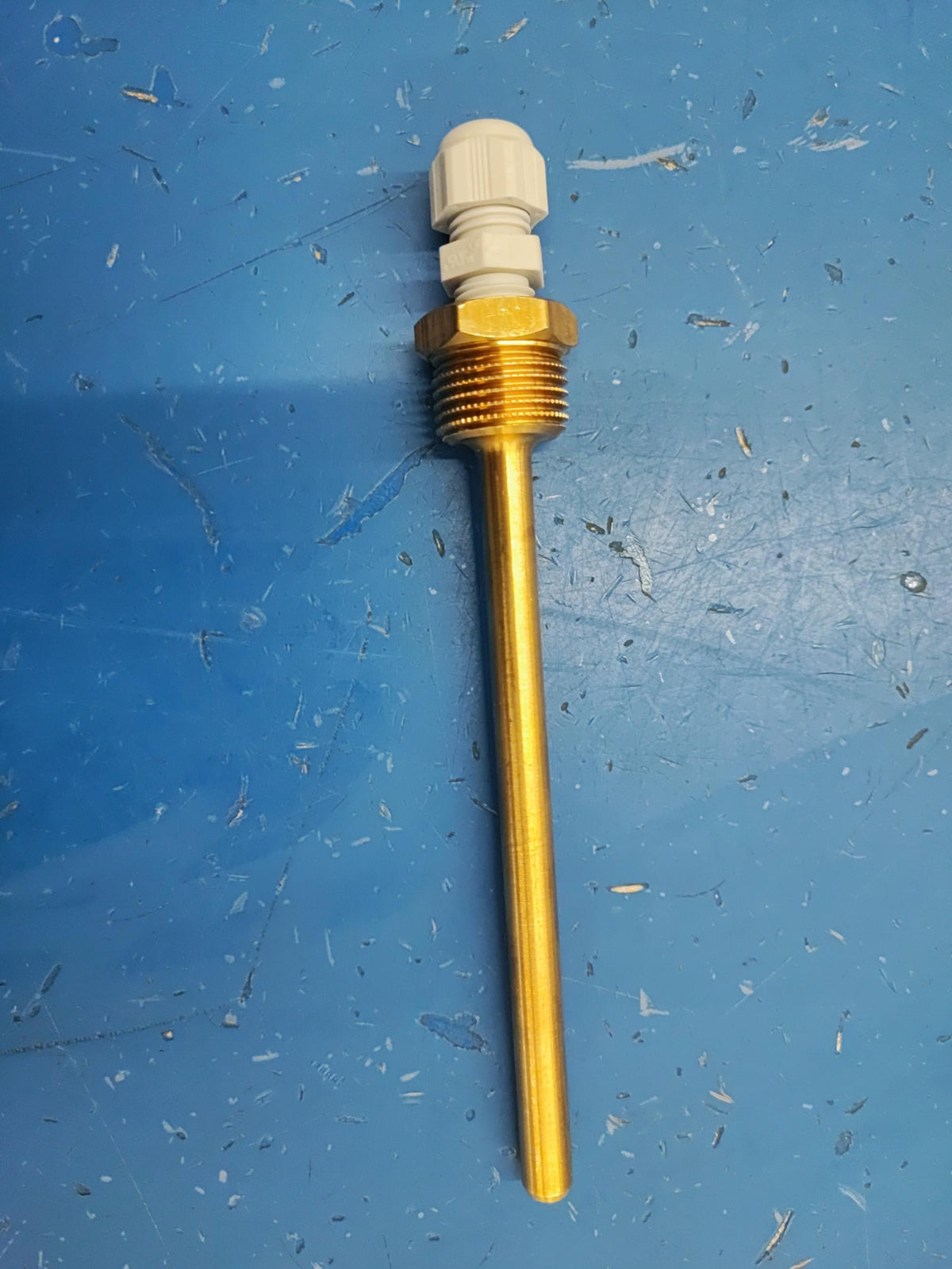 TECHNISCHE ALTERNATIVE Techn.Altern. Tauchhülse Messing 140mm - Kunststoffverschraubung – 01/TH140