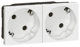 GGK 2-fach Steckdose 45 mm reinweiss 45°schräg Steckklemme innenliegend  – M45 SSDO 2/45 RW