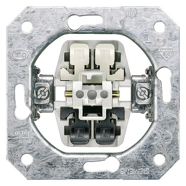 SIEMENS Ausschalter 2-polig DELTA Geräteeinsatz UP   – 5TA2112