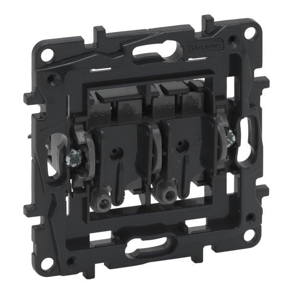 Niloe Step Double Throw Changeover Switch 10Ax – 864008