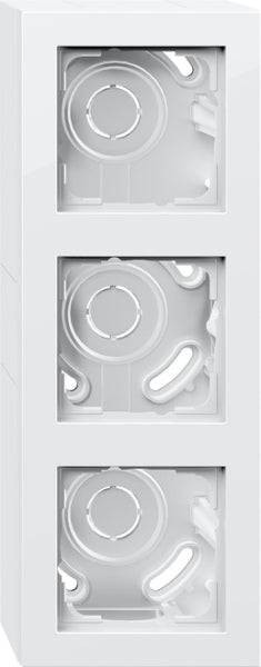 Surface-mounted enclosure 3-gang + frame Gira E2 Pure White – 106329