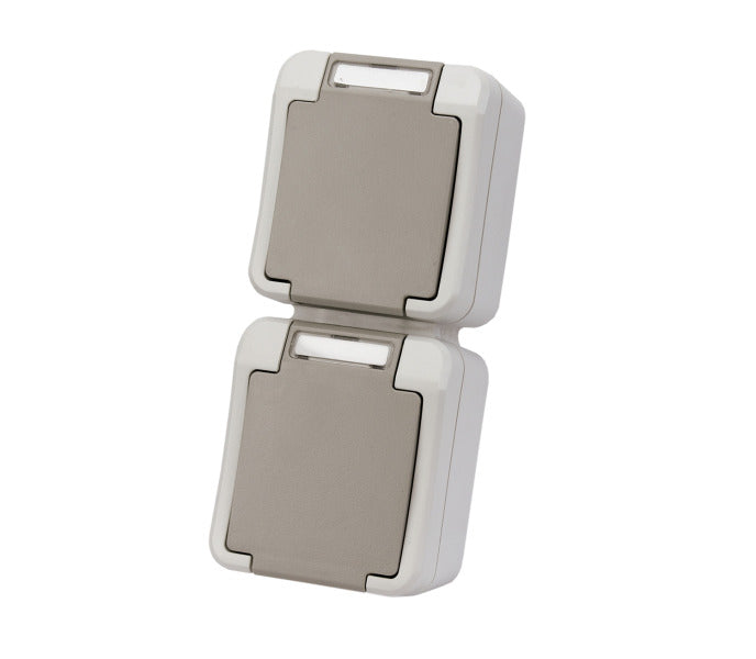 Flush-mounted socket outlet 2-gang vertical, IP54 – 102437