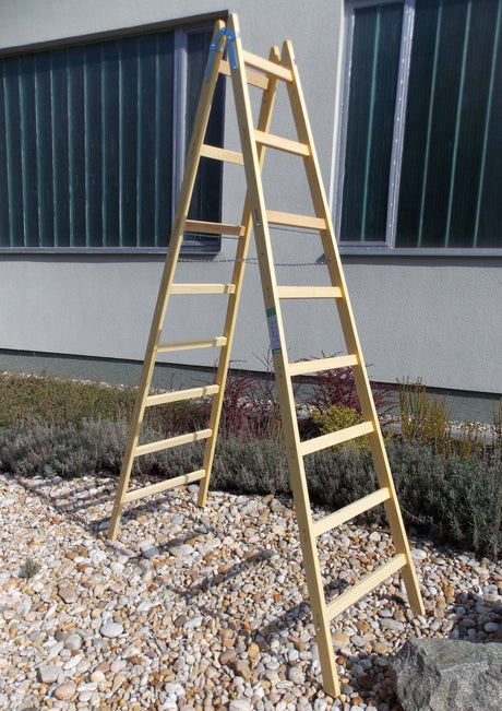 Alva Robuste Holz-Doppelleitern, 8- sprossig, Sperrkette, Tragkraft max. 150 kg, stabile Verarbeitung, ÖNORM EN 131-1,-2,-3, Höhe 256,5 cm - HDL8SP