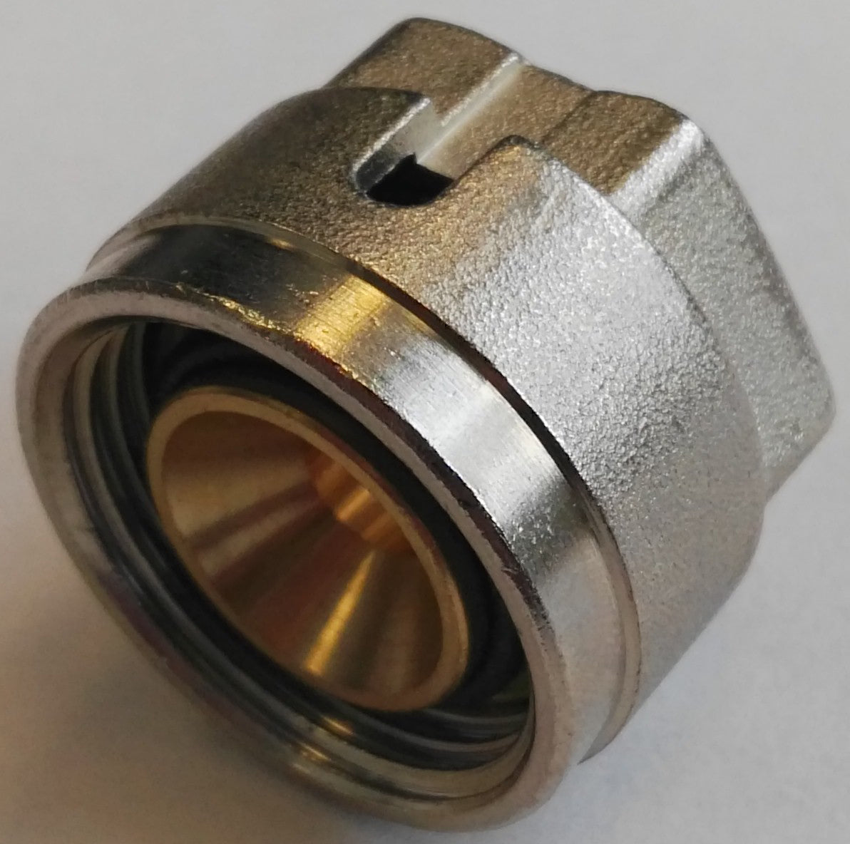 VOGEL&NOOT VoNo Floortec Heizkreis Monoverschraub- ung f. Heizrohr 16x2mm universell  – BVAMFNE16000SV0