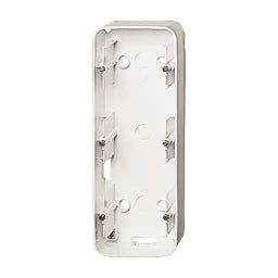 BUSCH-JAEGER Surface-mounted Housing 3-gang Reflex SI alpine white – 2CKA001799A0394